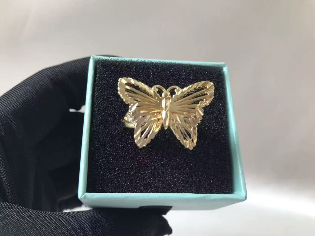 Butterfly ring